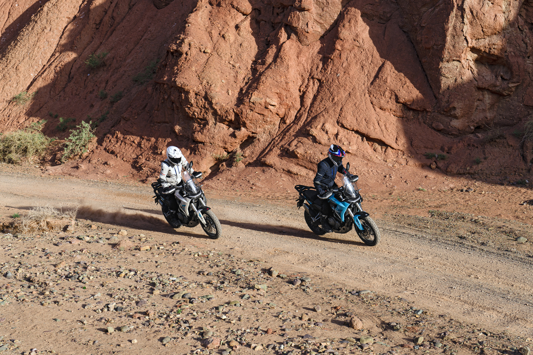 Vier Tweede Paasdag bij Hofland Motoren!