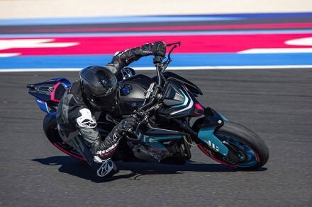 CFMOTO 675NK GP officieel onthuld op EICMA 2025