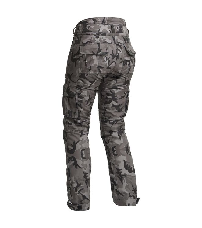 Lindstrands Zion Lady