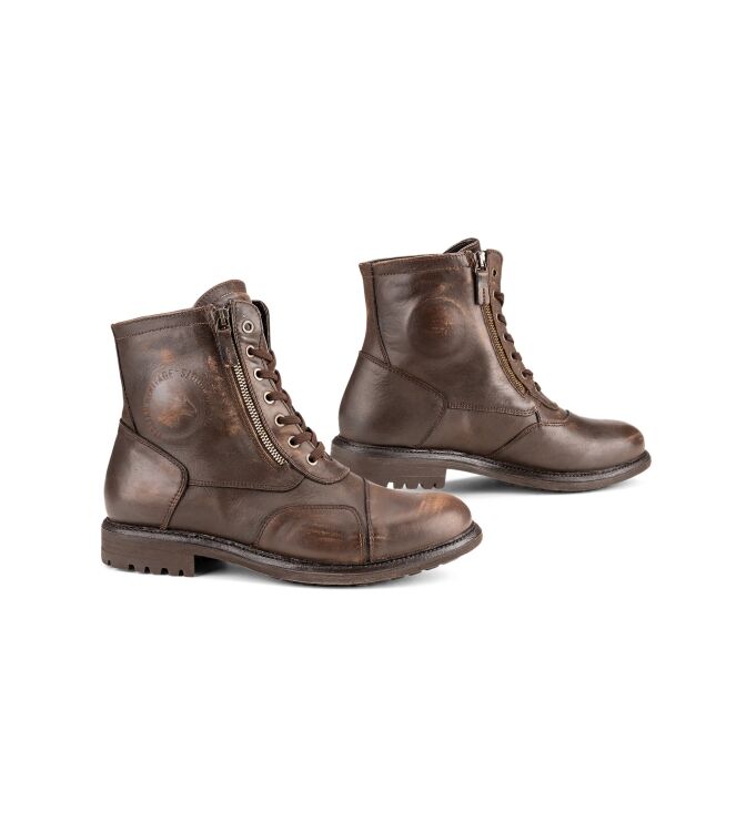 Schoen Falco, Aviator bruin